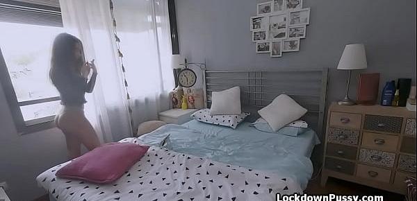  Fucking Venezuelan cutie next door during lockdown